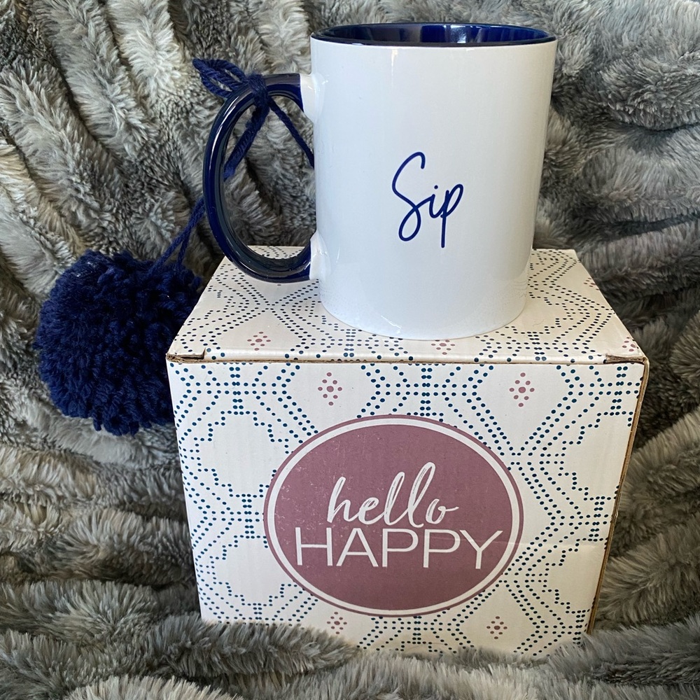 Thirty-One White and Blue Sip Mug with Pom Pom
